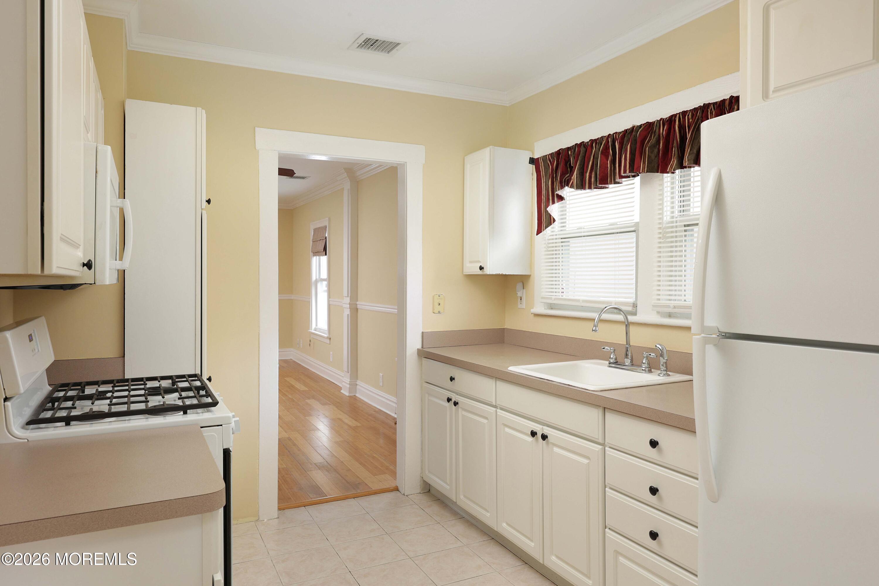 45 Manning Street Red Bank, NJ 07701 - Photo 15 of 31 758A7535