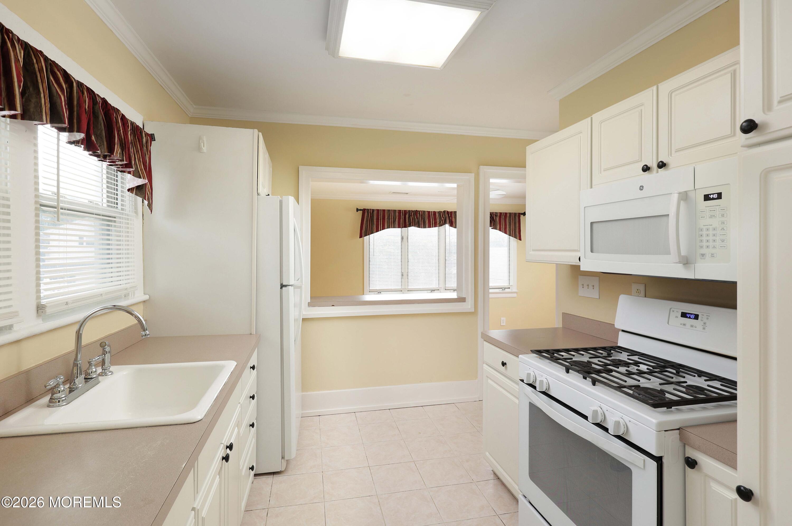 45 Manning Street Red Bank, NJ 07701 - Photo 17 of 31 758A7547