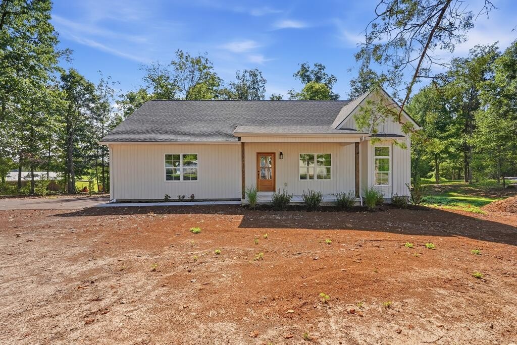 500 Luna Road Sparta, TN 38583 - Photo 1 of 37 Gallery Image 1