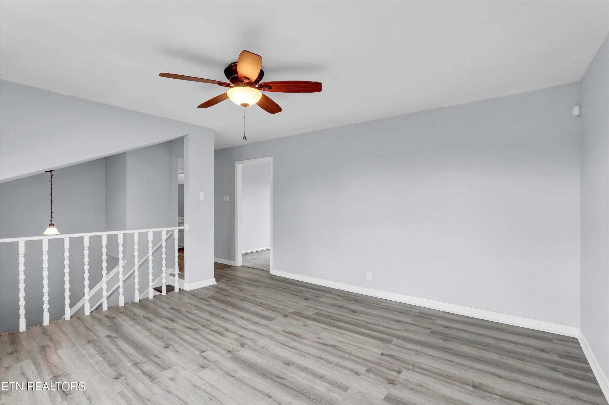 1336 Windamere Road Knoxville, TN 37923 - Photo 3 of 18