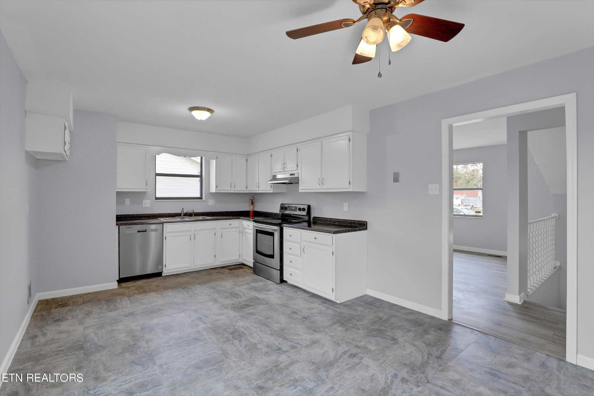 1336 Windamere Road Knoxville, TN 37923 - Photo 4 of 18