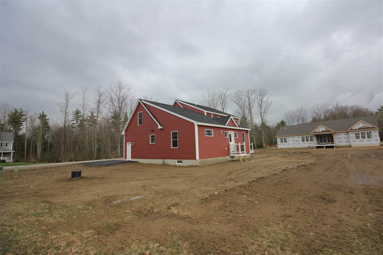 8 Laredo Lane, Unit 4 Rochester, NH 03868 - Photo 8 of 23
