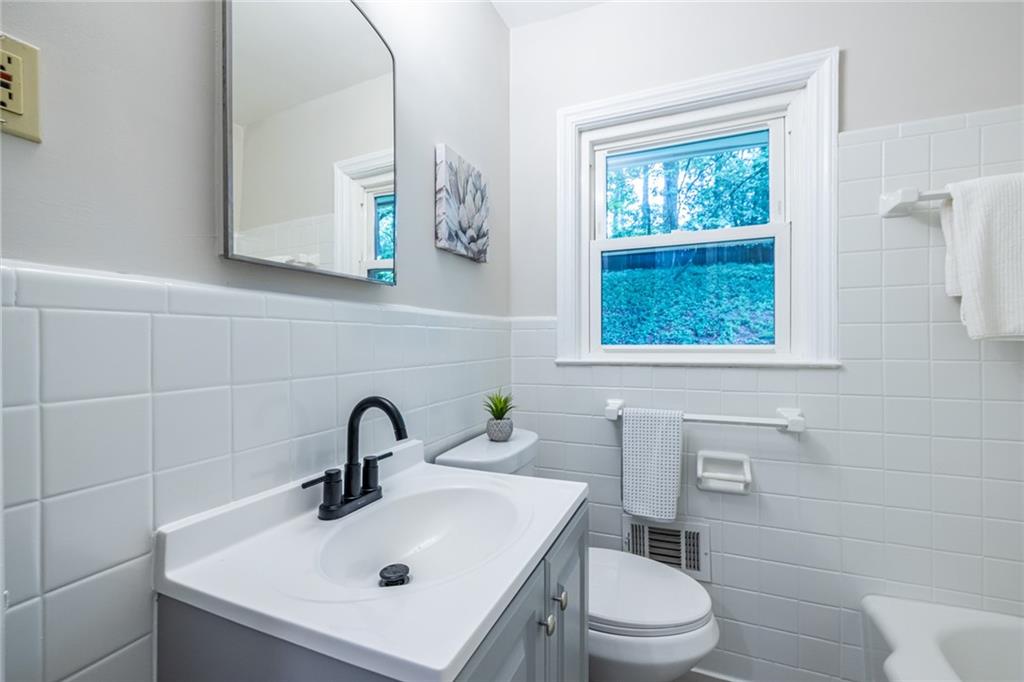 573 North Superior Avenue Decatur, GA 30033 - Photo 39 of 51