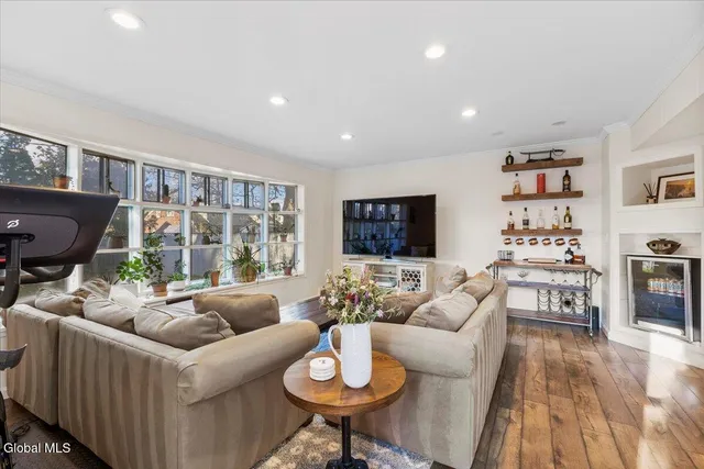 $415,000 | 348 South Manning Boulevard, Albany, NY 12208