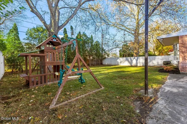 $415,000 | 348 South Manning Boulevard, Albany, NY 12208