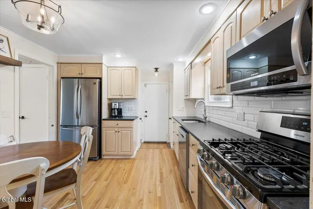 $415,000 | 348 South Manning Boulevard, Albany, NY 12208