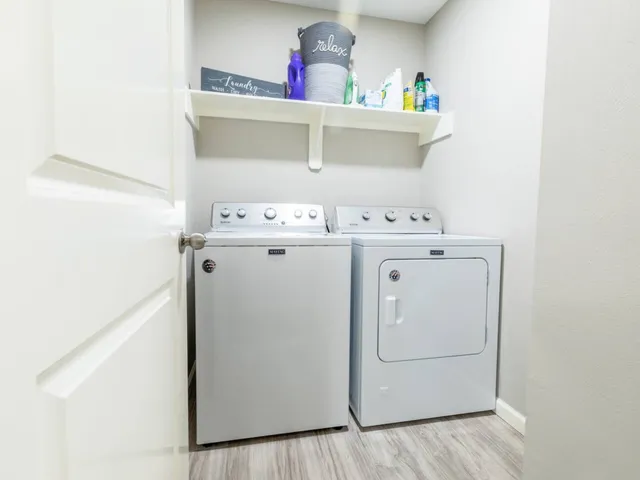 $2,950 | 2005 Village Park Drive, Missouri City, TX 77489