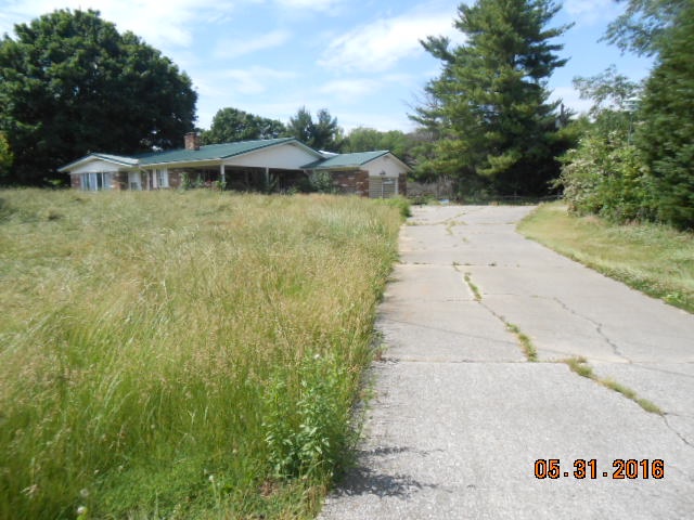 7110 Upton Road Mount Vernon, IN 47620 - Photo 1 of 11 Gallery Image 1