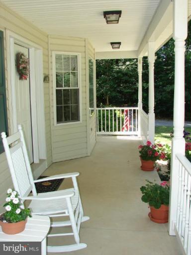 2830 Nicodemus Road Westminster, MD 21157 - Photo 4 of 24 Porch