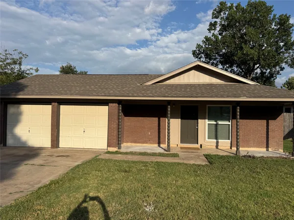 $1,995 | 6507 Middleham Place, Austin, TX 78745