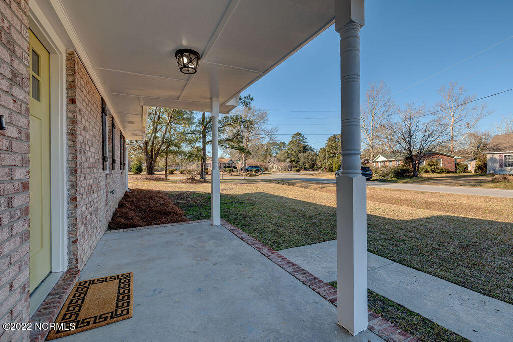 109 Apple Road Castle Hayne, NC 28429 - Photo 7 of 30 109AppleEdit-9