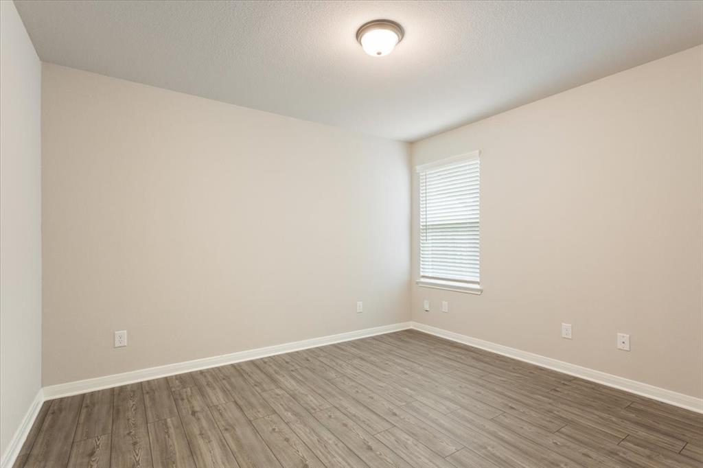 3613 Beutel Road Lorena, TX 76655 - Photo 19 of 31