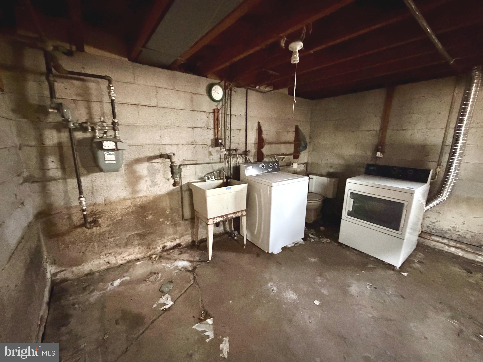 6521 Ridge Road Baltimore, MD 21237 - Photo 22 of 36 Basement