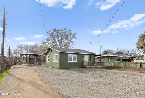$319,900 | 1904 McNair Avenue, Union Gap, WA 98903