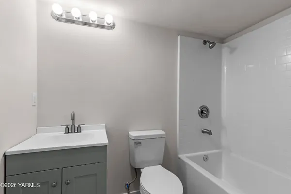 $315,000 | 1904 McNair Avenue, Union Gap, WA 98903