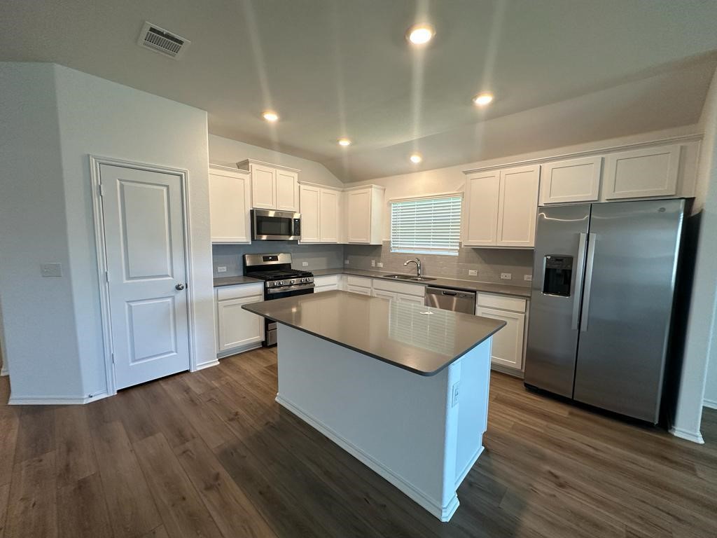 183 Otter Road Kyle, TX 78640 - Photo 14 of 40