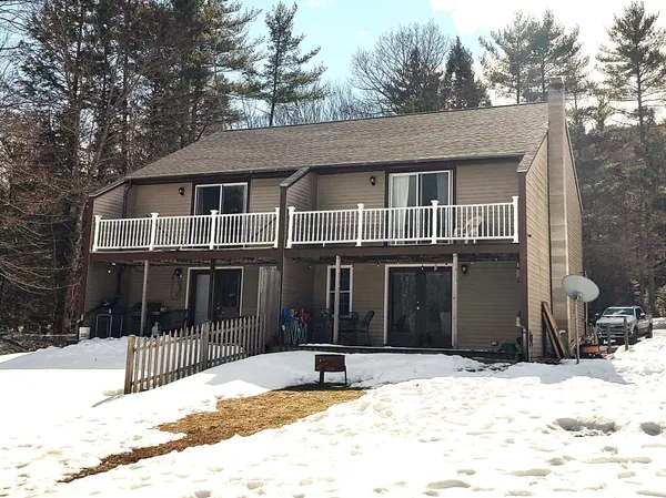 $639,000 | 1278 Weare Road, Henniker, NH 03242