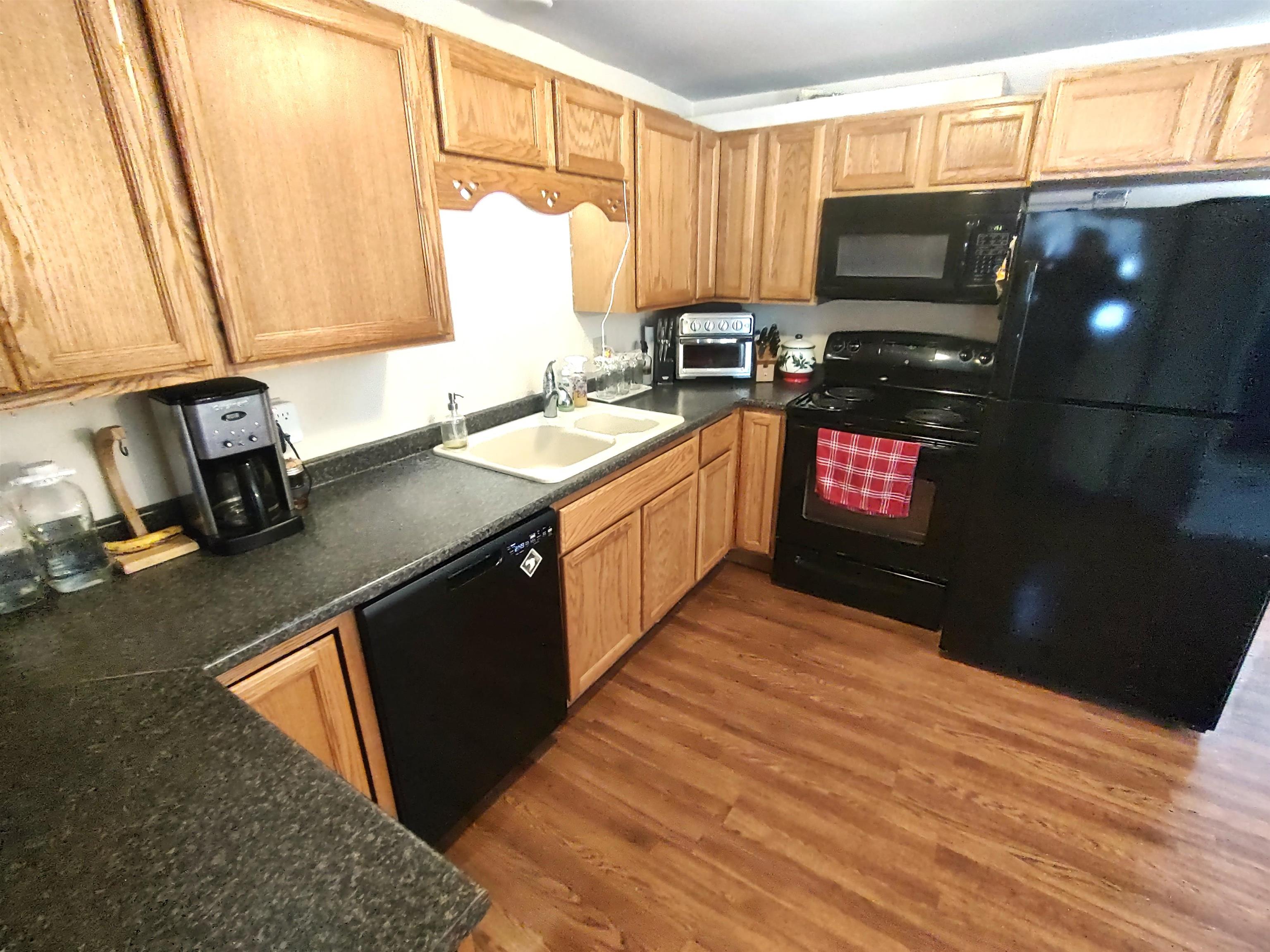 1278 Weare Road Henniker, NH 03242 - Photo 13 of 60 Gallery Image 13