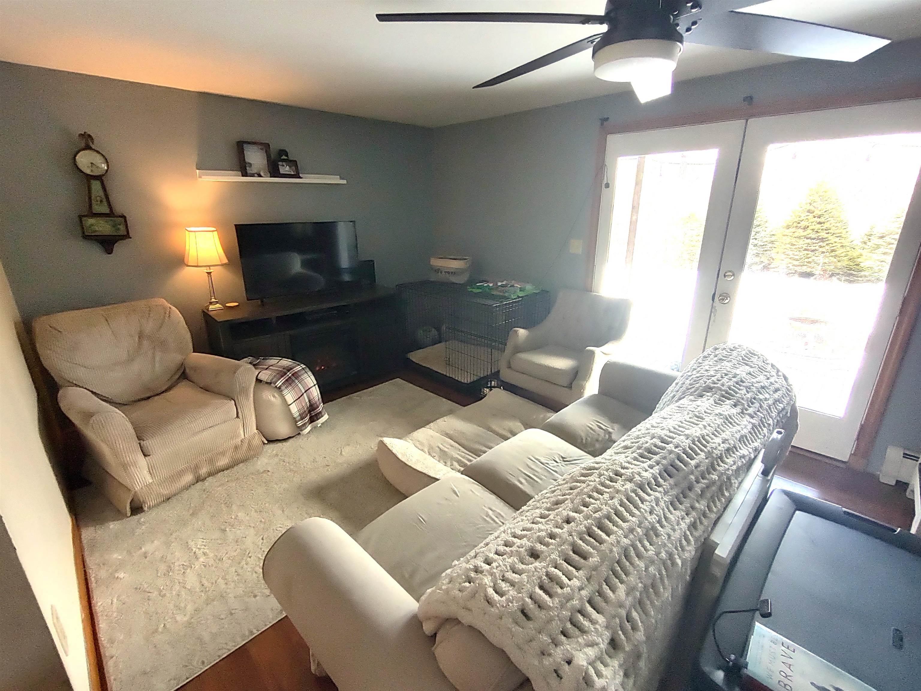 1278 Weare Road Henniker, NH 03242 - Photo 18 of 60