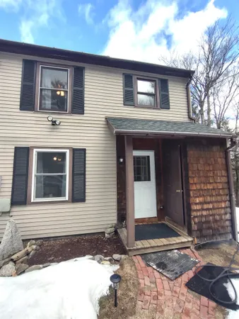 $639,000 | 1278 Weare Road, Henniker, NH 03242