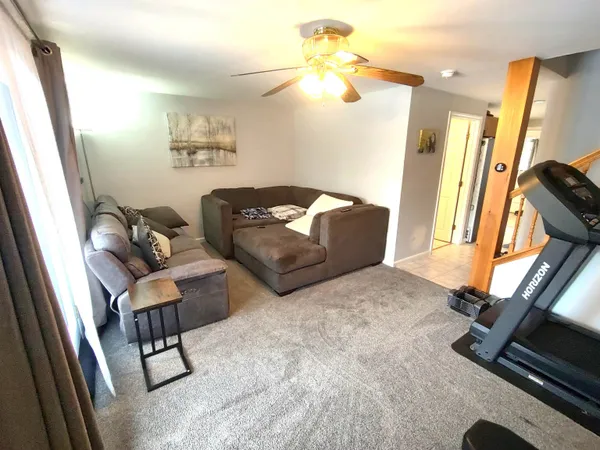 $639,000 | 1278 Weare Road, Henniker, NH 03242