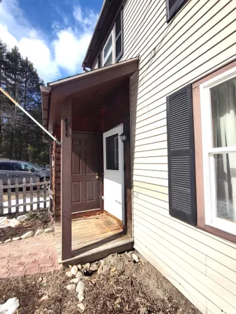 $639,000 | 1278 Weare Road, Henniker, NH 03242