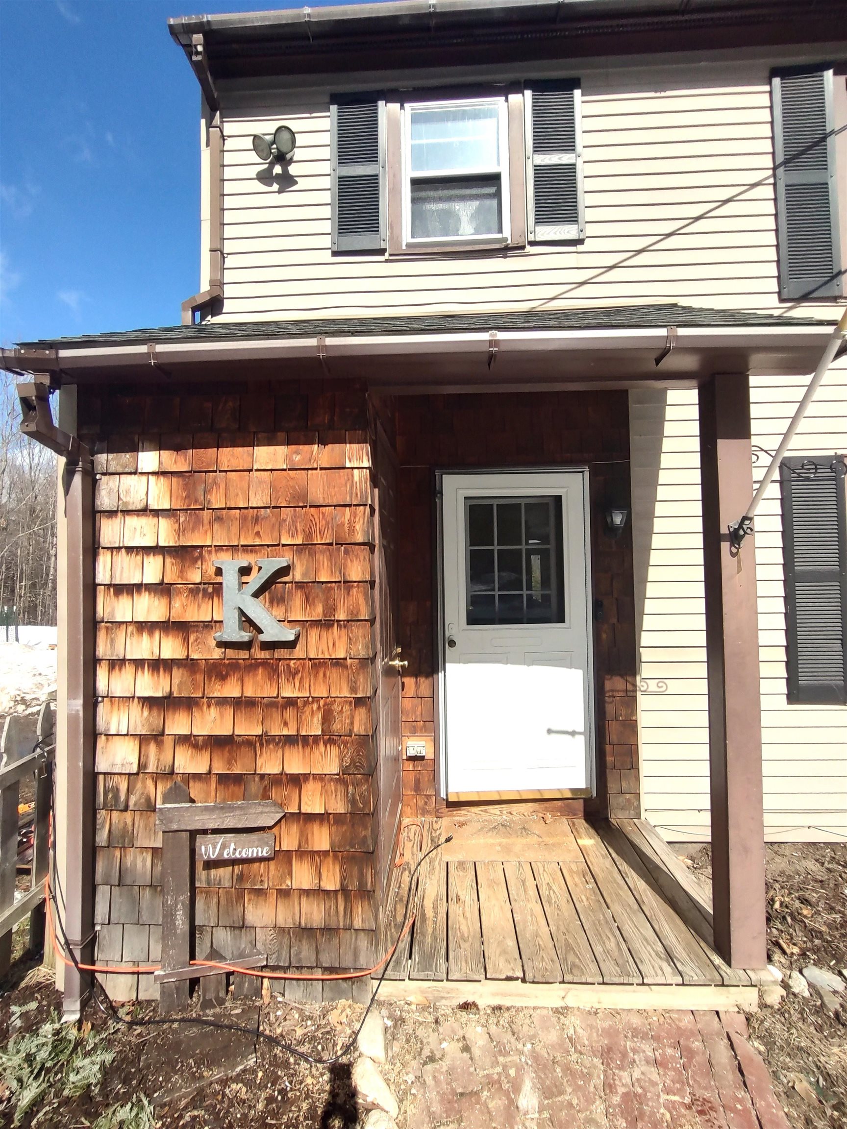 1278 Weare Road Henniker, NH 03242 - Photo 10 of 60