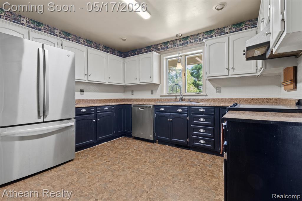 4140 Cook Road Swartz Creek, MI 48473 - Photo 12 of 27 Gallery Image 12