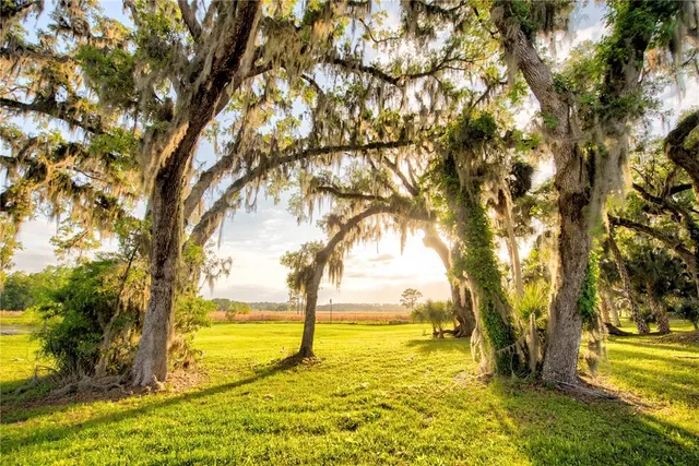 $1,550,000 | 3841 Southwest 69th Avenue, Gainesville, FL 32608