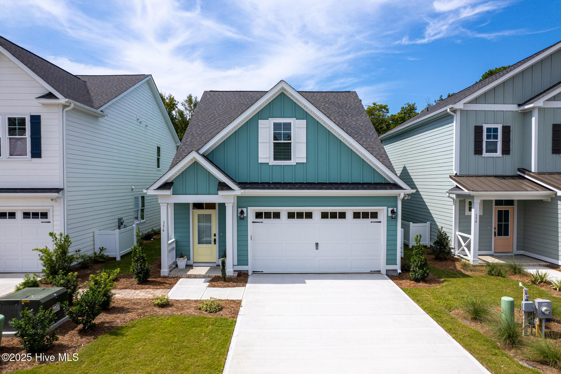 156 Freedom Park Road Beaufort, NC 28516 - Photo 1 of 31 Charming home in Beau Coast West