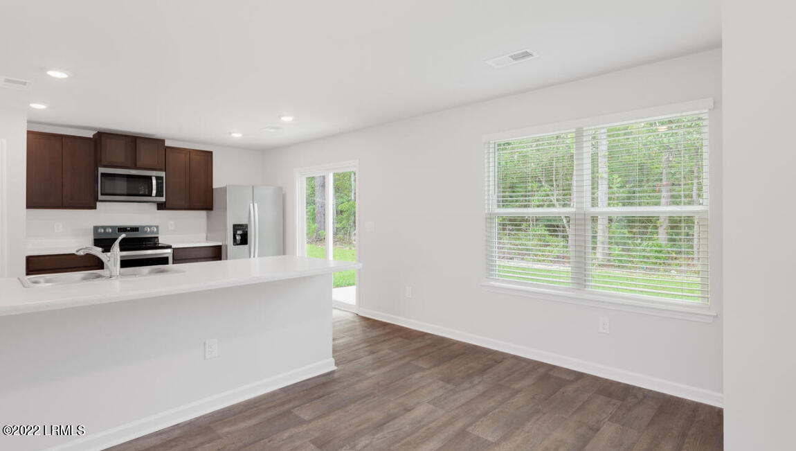 1729 Sanctum Street Ridgeland, SC 29936 - Photo 8 of 22 9319 Vineyard Grove Leland NC 28451 USA-