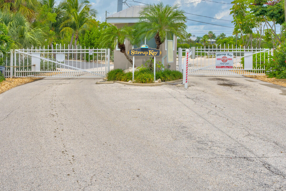 108 Sunset Drive Marathon, FL 33050 - Photo 46 of 46 a view of park with small houses