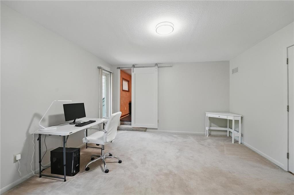 6112 North Mattox Road Kansas City, MO 64151 - Photo 22 of 56