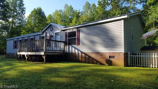 2293 Boiling Springs Road Purlear, NC 28665 - Photo 1 of 32 Main View