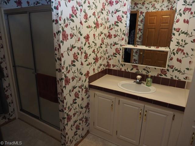 2293 Boiling Springs Road Purlear, NC 28665 - Photo 30 of 32