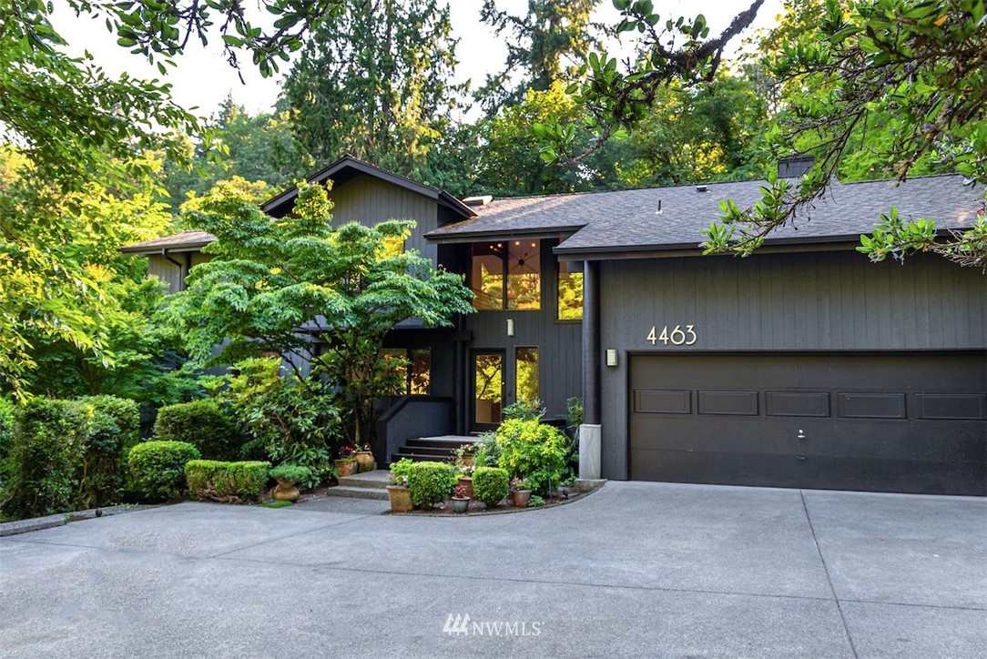4463 East Mercer Way Mercer Island, WA 98040 - Photo 1 of 36