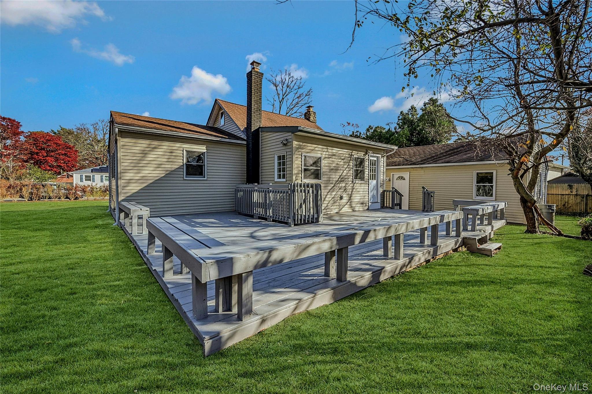 8 Pansy Road Rocky Point, NY 11778 - Photo 29 of 31