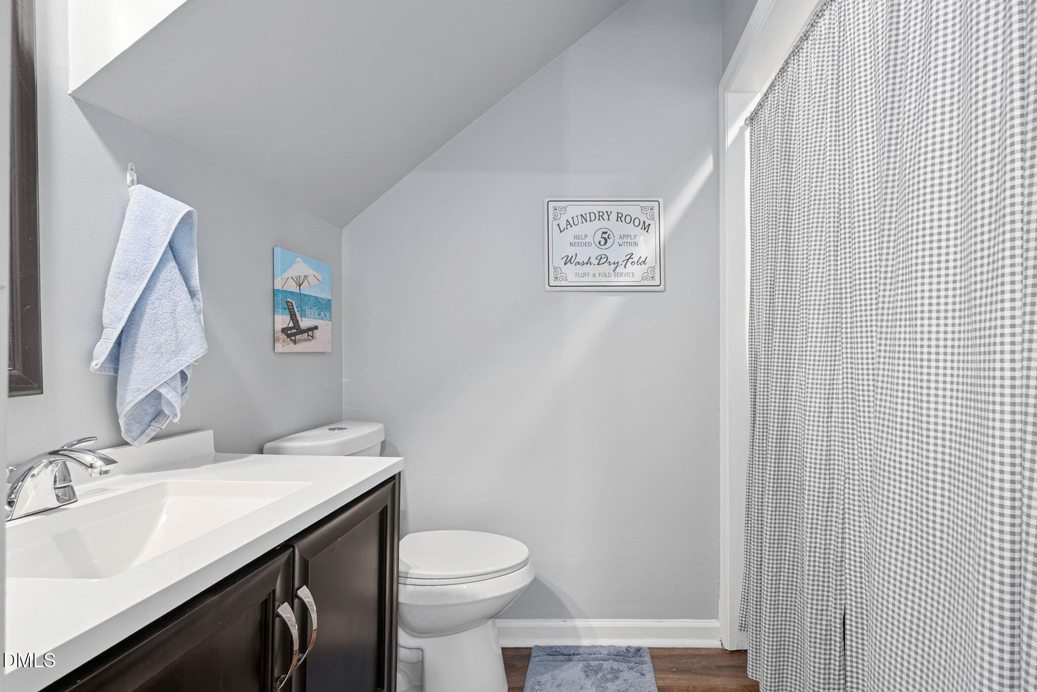 1720 Township Circle Raleigh, NC 27609 - Photo 19 of 35 44-web-or-mls-1720-township-cir