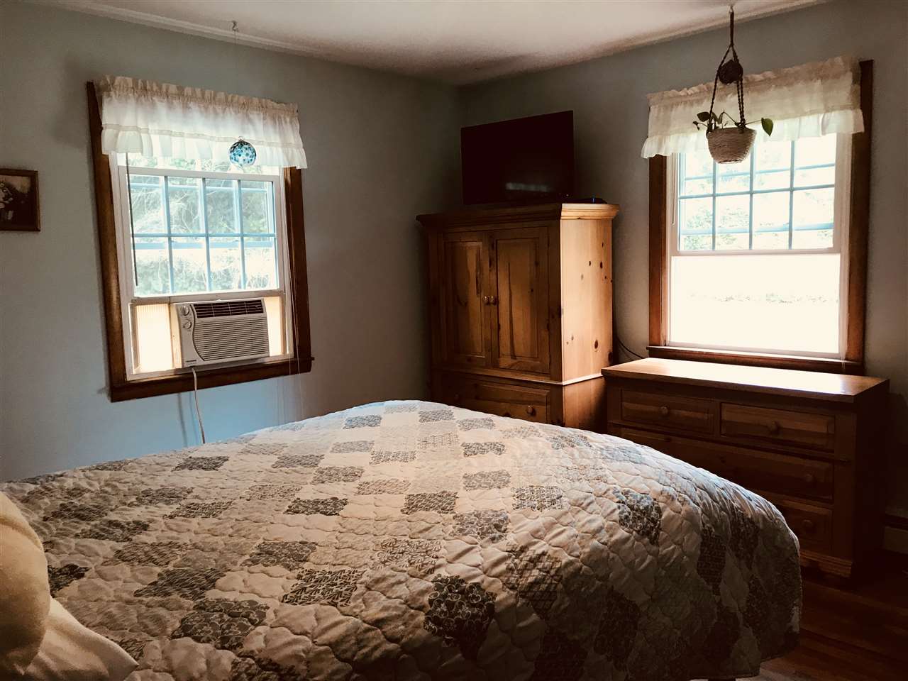 685 Willow Road Bennington, VT 05201 - Photo 5 of 9