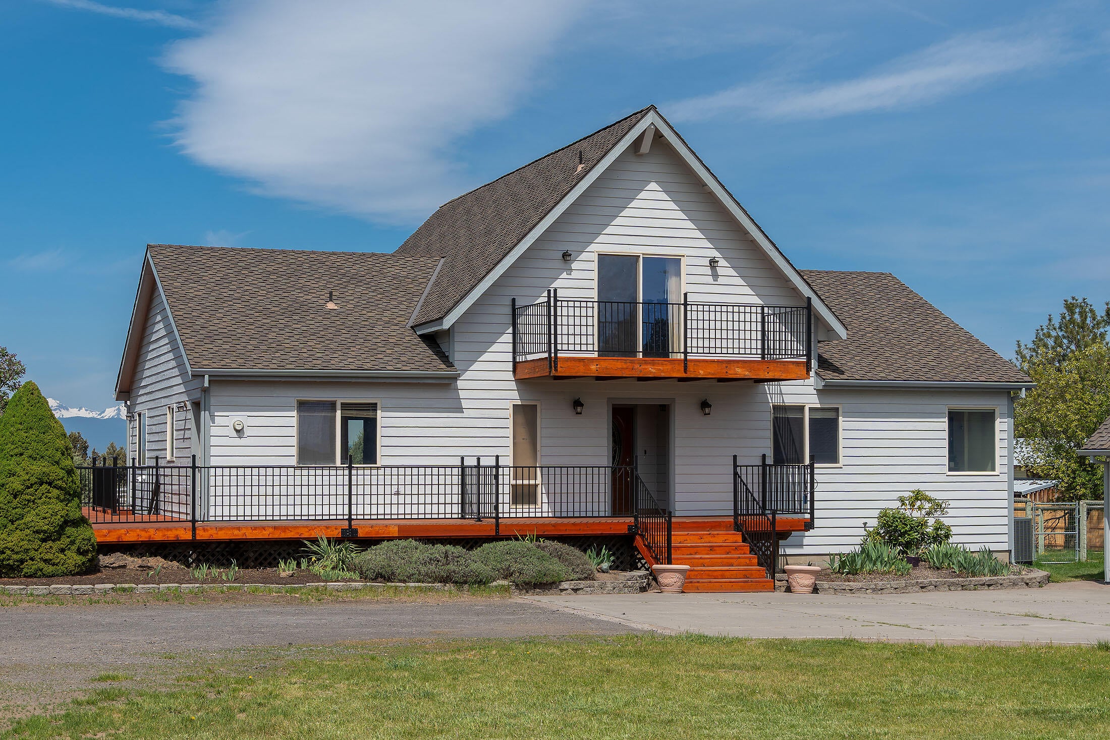 60359 Horse Butte Road Bend, OR 97702 - Photo 9 of 28 60359 Horse Butte Rd ext_0518 copy