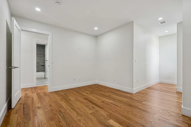 $1,775,000 | 927 Pavonia Avenue, Jersey City, NJ 07306