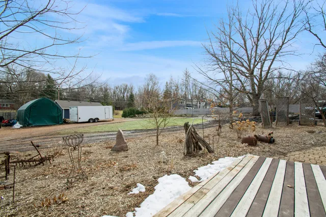 $550,000 | 25565 Smithtown Road, Excelsior, MN 55331