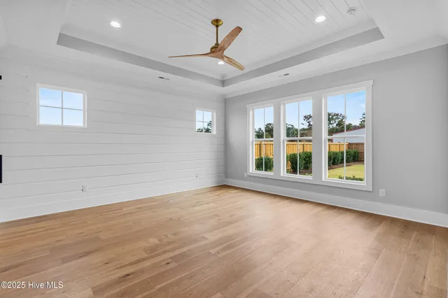 $999,900 | 8309 Winding Crk Circle, Wilmington, NC 28411