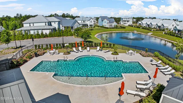 $999,900 | 8309 Winding Crk Circle, Wilmington, NC 28411