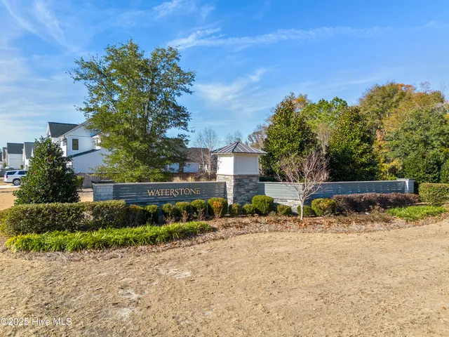 $999,900 | 8309 Winding Crk Circle, Wilmington, NC 28411