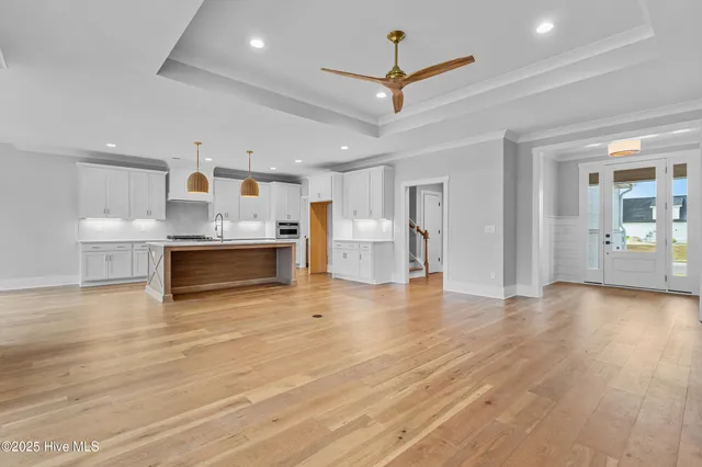 $999,900 | 8309 Winding Crk Circle, Wilmington, NC 28411