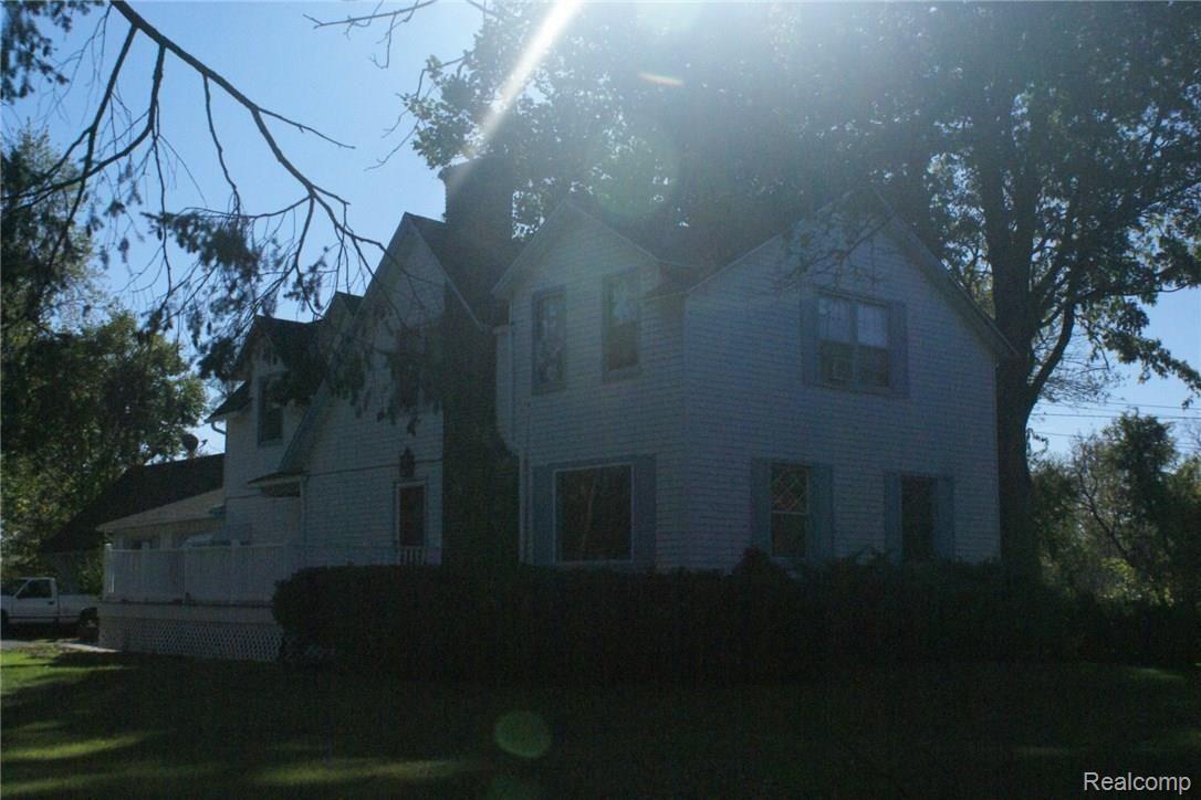 27659 Arsenal Road Flat Rock, MI 48134 - Photo 17 of 31 DSC01275.JPG