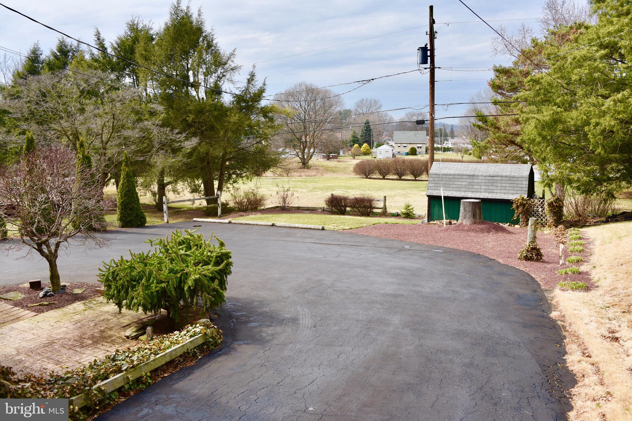 3005 Curtis Road Reading, PA 19608 - Photo 32 of 34 Gallery Image 32