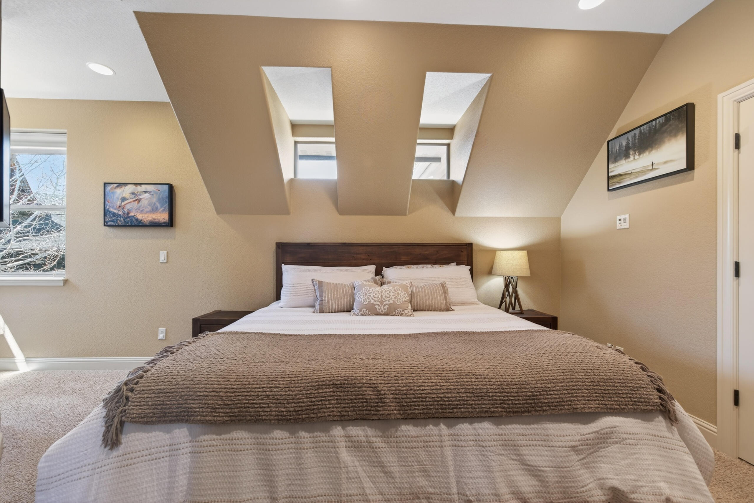 9009 Merlin Drive Redmond, OR 97756 - Photo 64 of 98 JG2_7836