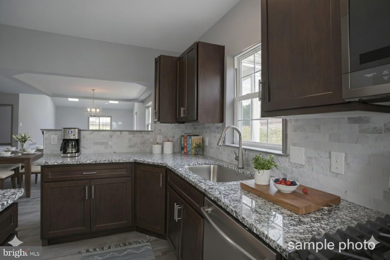 17 Castle Drive Robesonia, PA 19551 - Photo 9 of 19